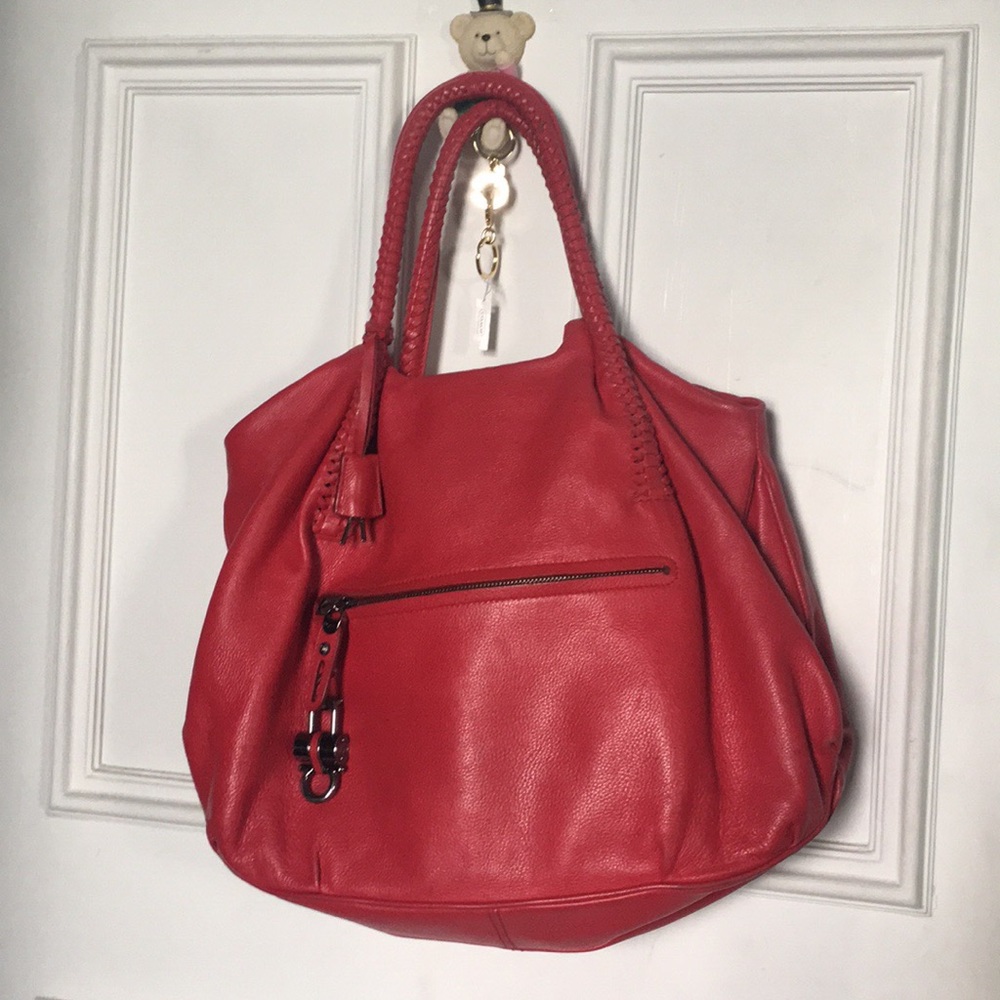 Ferragamo Medium/big soft leather shoulder bag